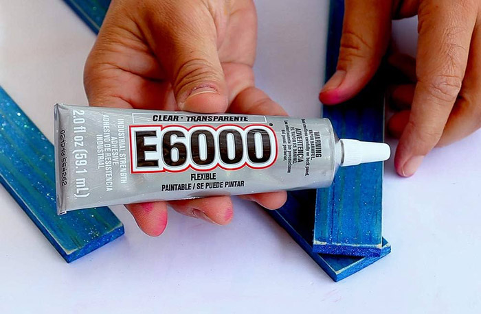 E6000 Adhesive on Plastic